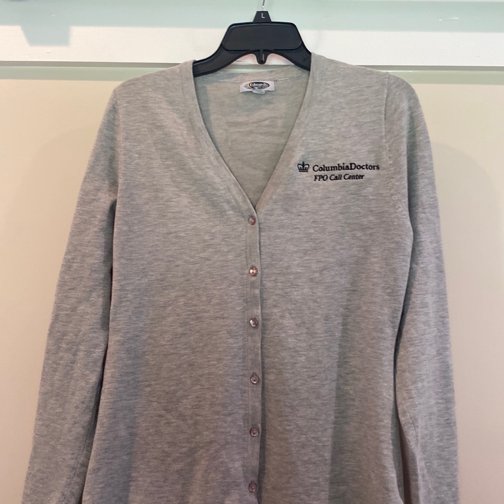 E849-683) Edwards Grey  Women's Cardigan w/ logo Sz. S